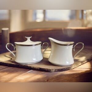 Vtg Lenox Solitaire White & Platinum Trim Creamer & Sugar Bowl W/Lid Set - USA